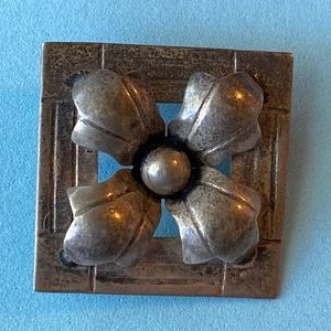 Vintage Barrera sterling Mexico flower brooch pin